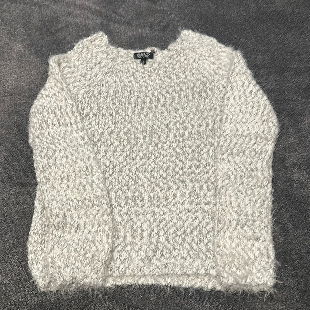 Very warm soft buffalo David Bitton sweater